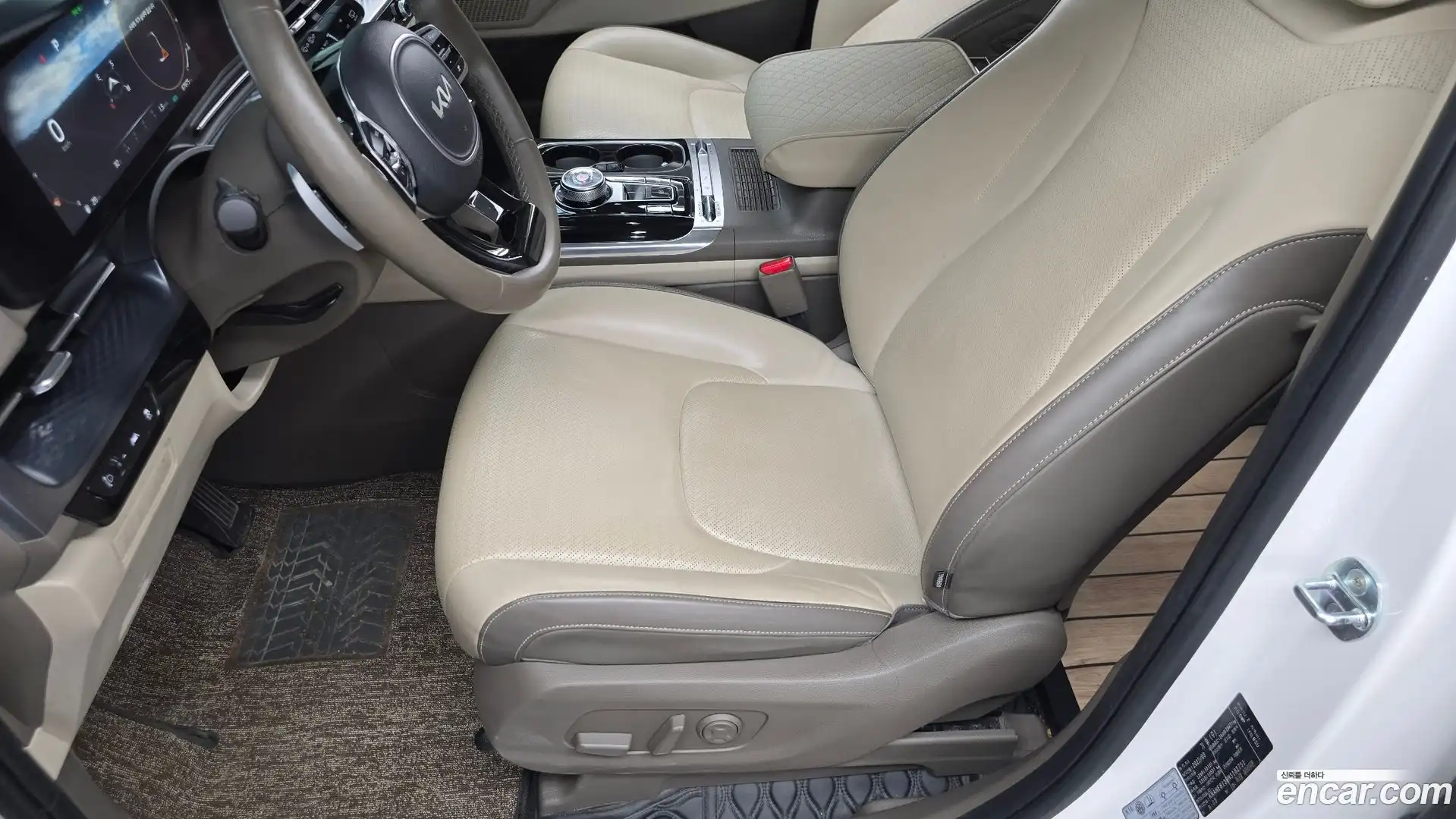 Canival Kia 2022.2-OPTION-045