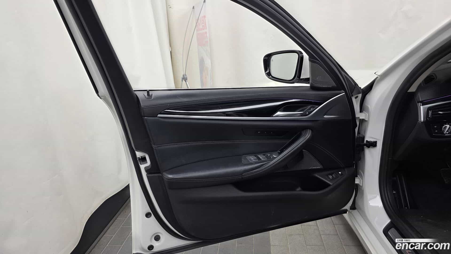 5-Series BMW 2020.7-INNER-034