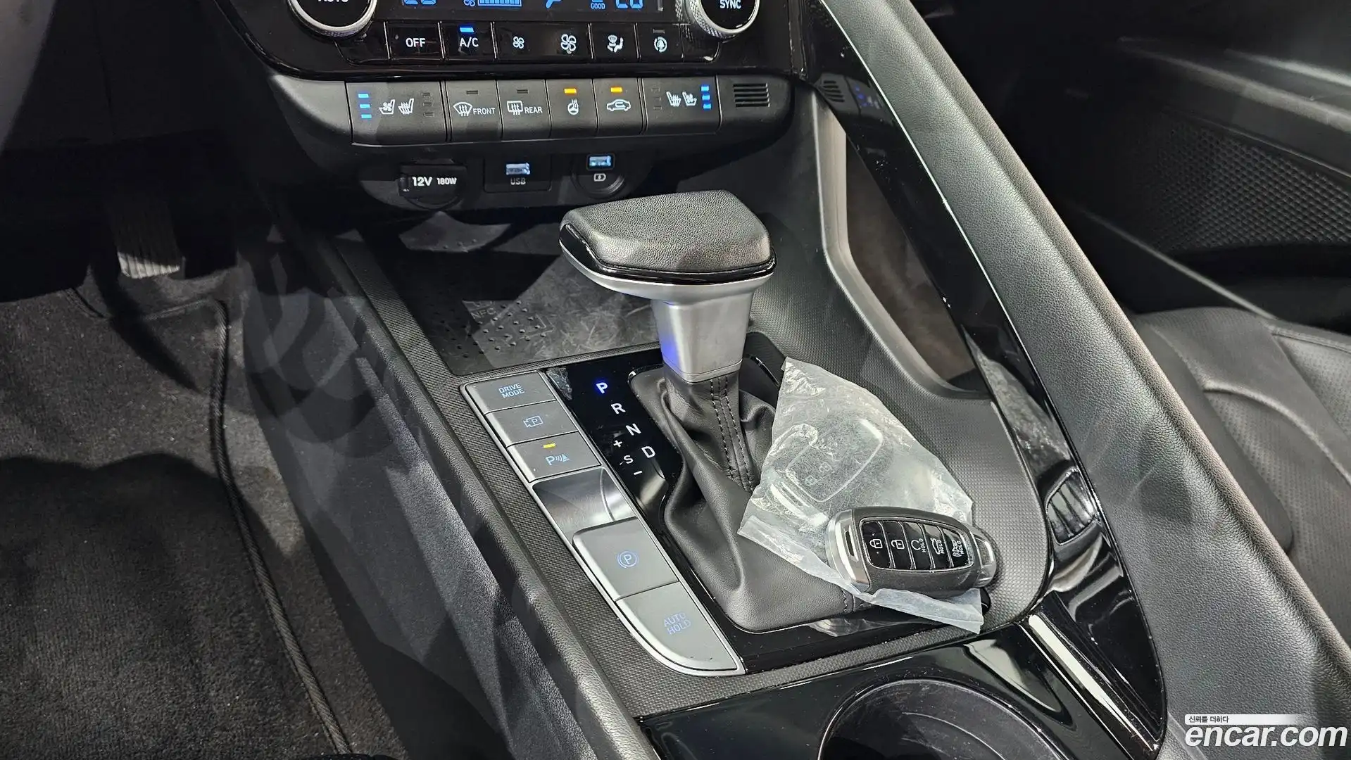 AVANTE Hyundai 2022.6-INNER-009