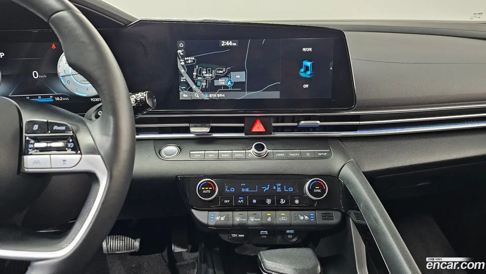 AVANTE Hyundai 2022.6-OPTION-017