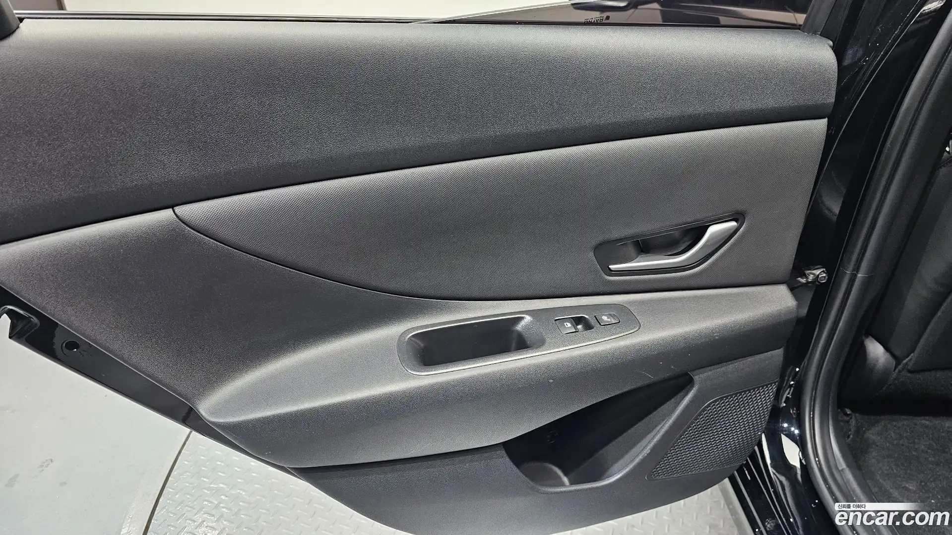AVANTE Hyundai 2022.6-INNER-035