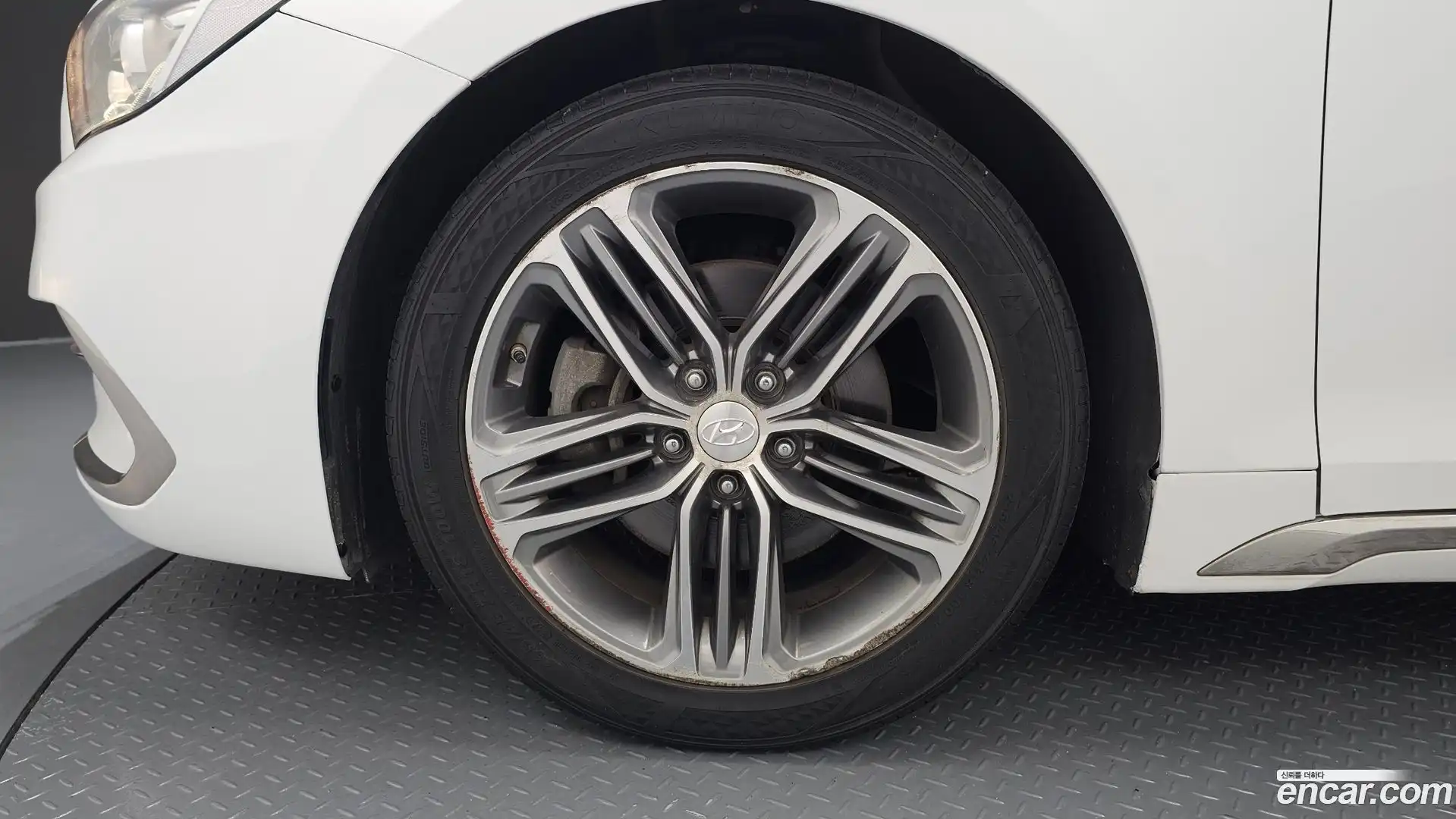 Grandeur Hyundai 2017.8-OUTER-005