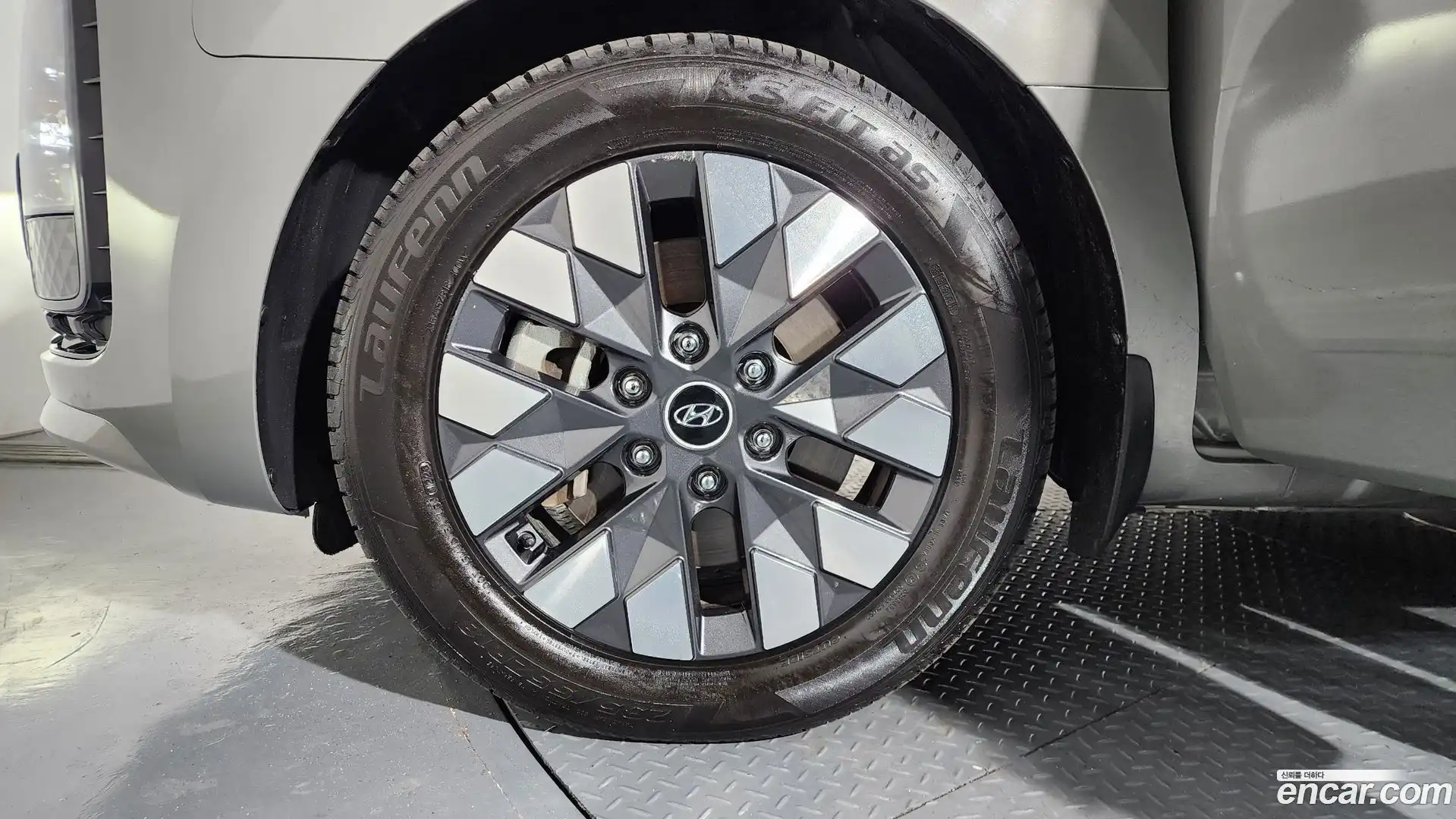 Staria Hyundai 2022.10-OUTER-005