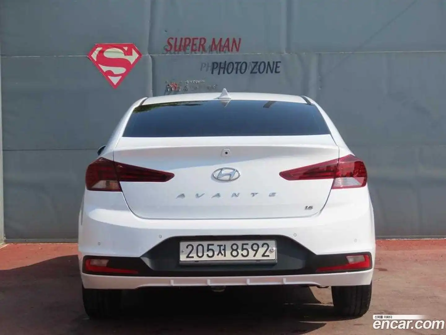 AVANTE Hyundai 2018.9-OUTER-004