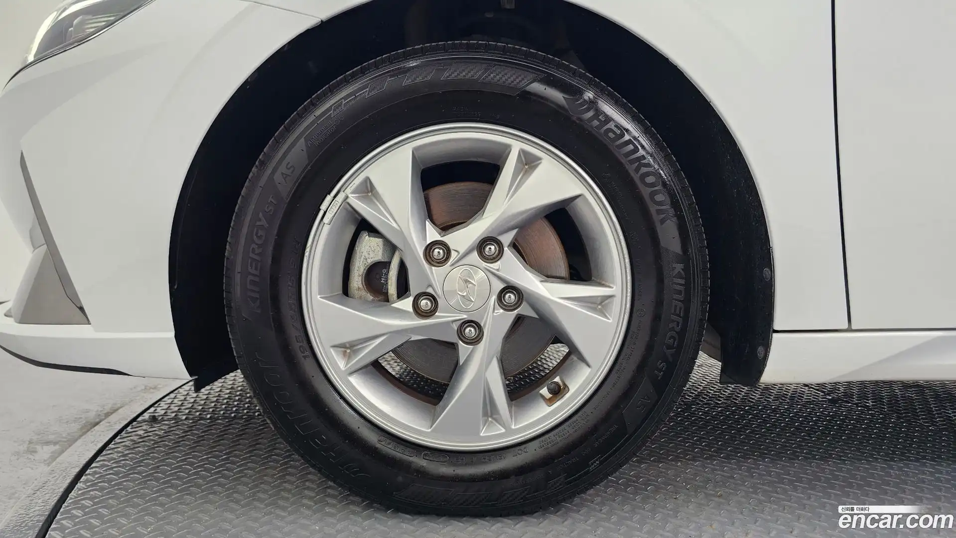 AVANTE Hyundai 2020.10-OUTER-005