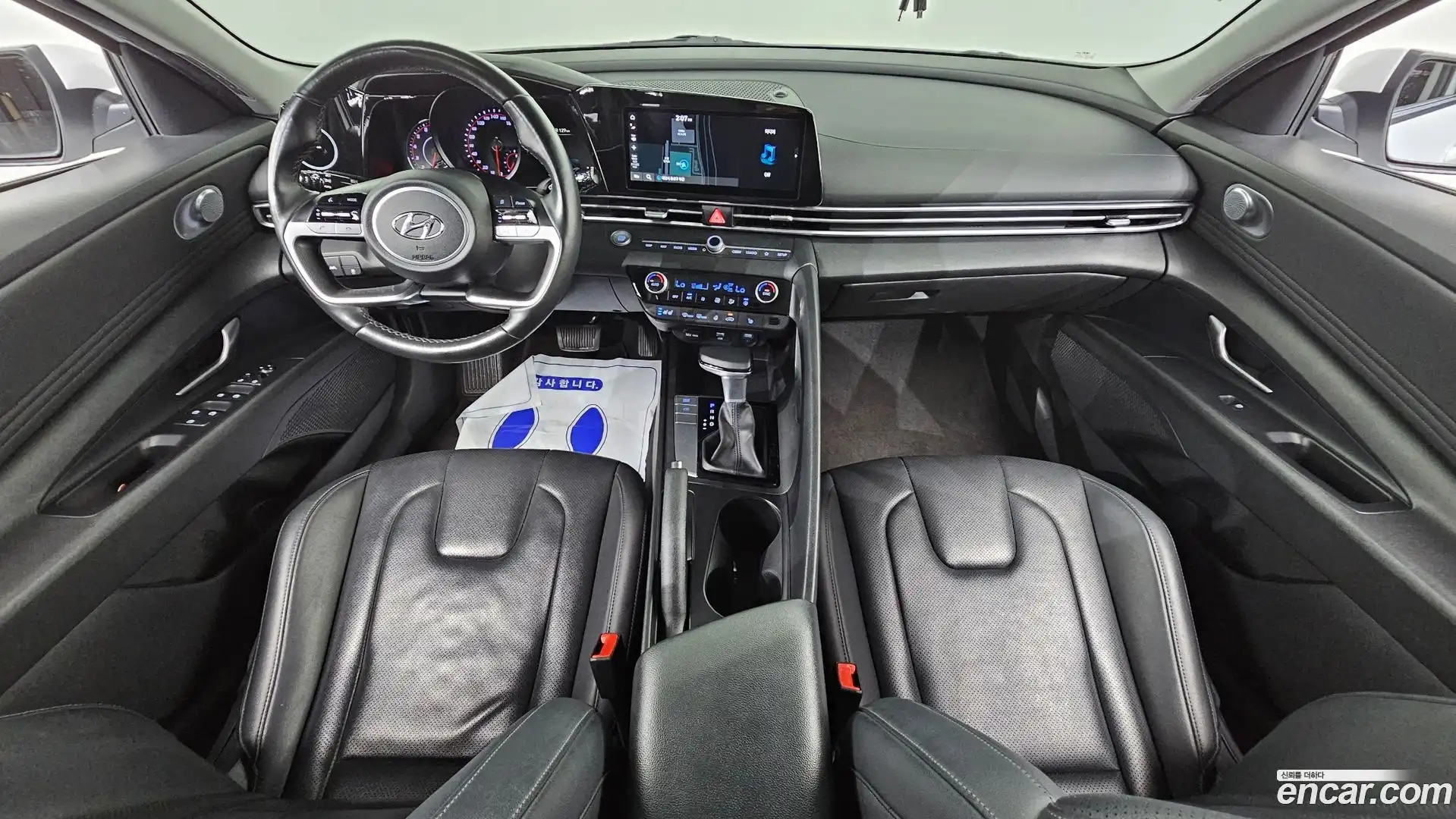 AVANTE Hyundai 2020.10-INNER-007