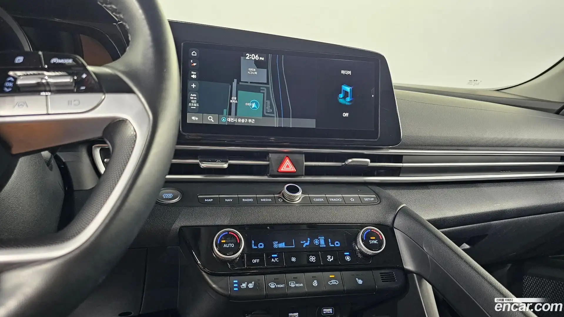 AVANTE Hyundai 2020.10-OPTION-016