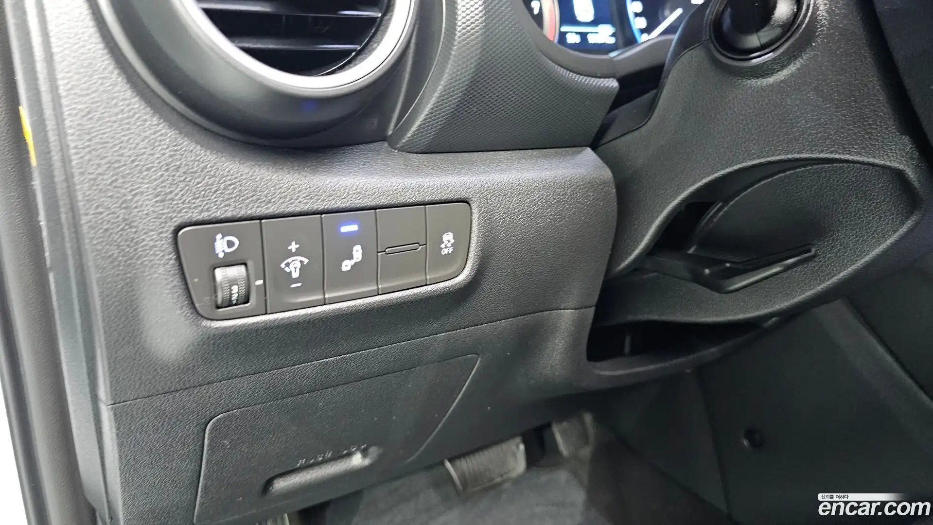 Kona Hyundai 2018.0-OPTION-042
