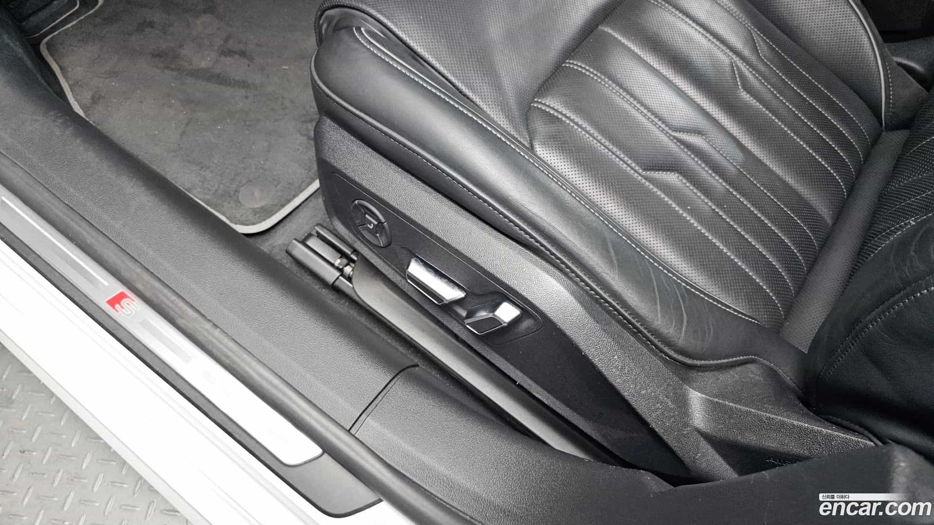 A7 Audi 2020.8-OPTION-022