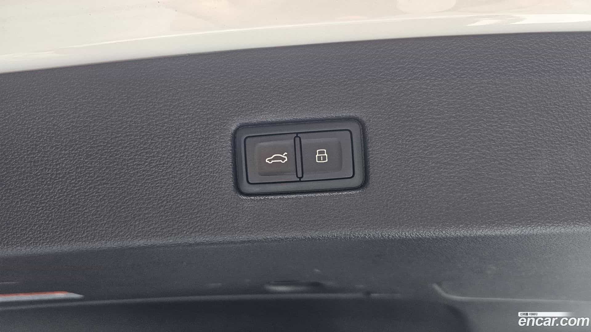 A7 Audi 2020.8-OPTION-044