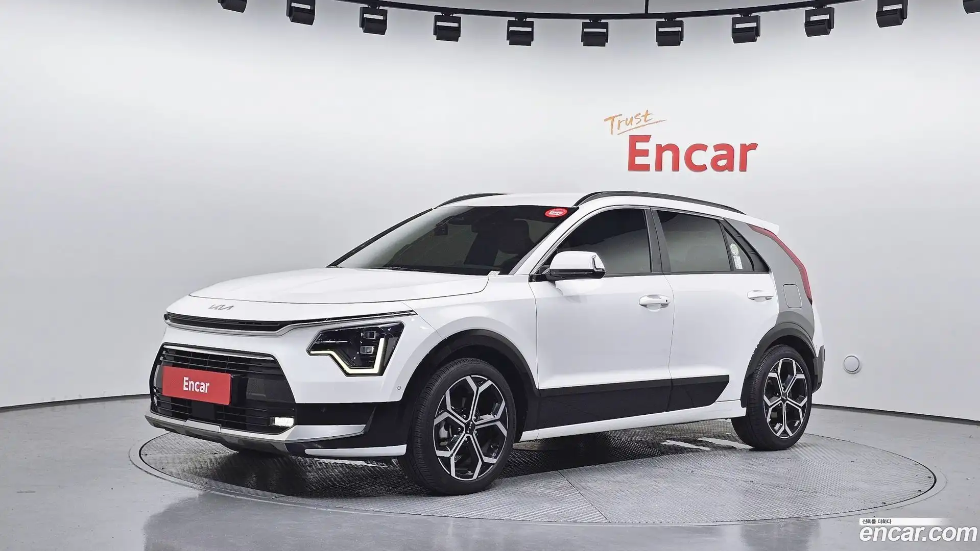 Niro Kia 2022.5-OUTER-001