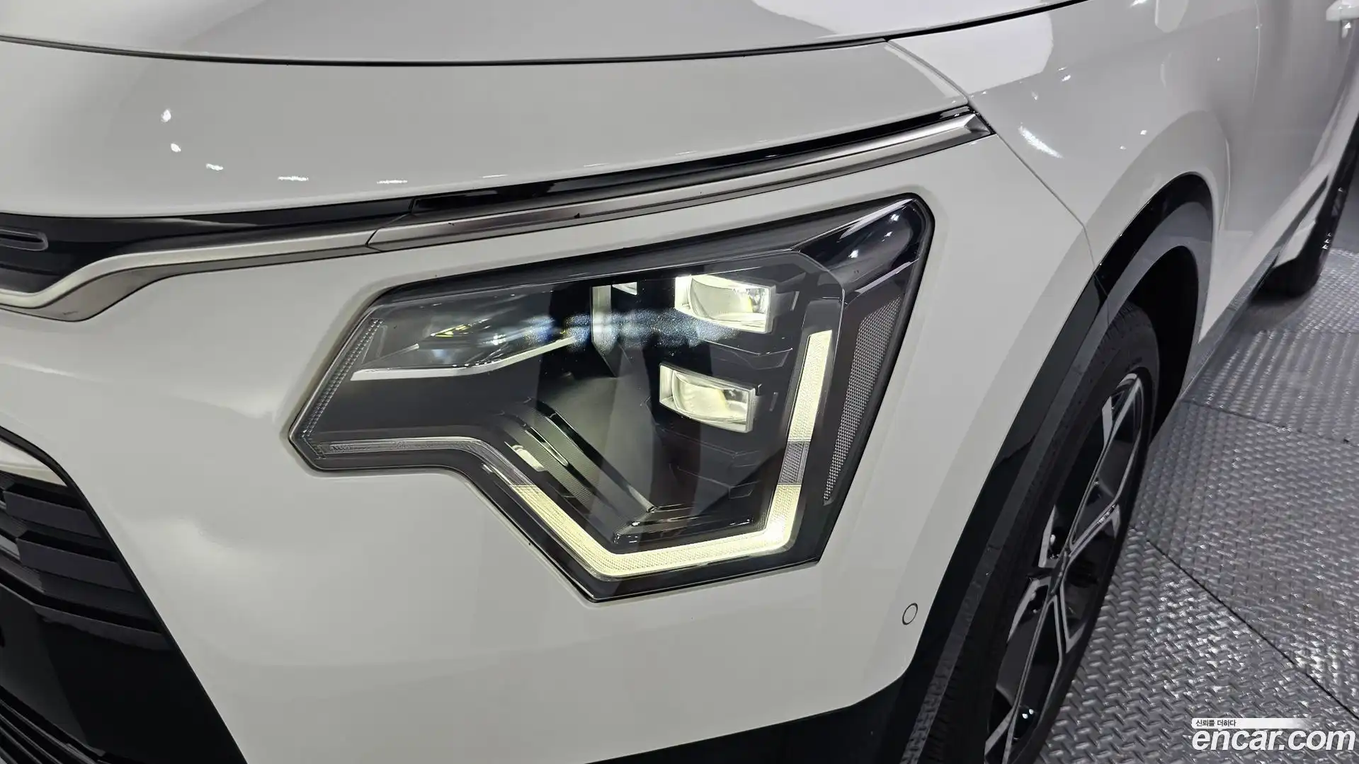 Niro Kia 2022.5-OUTER-032