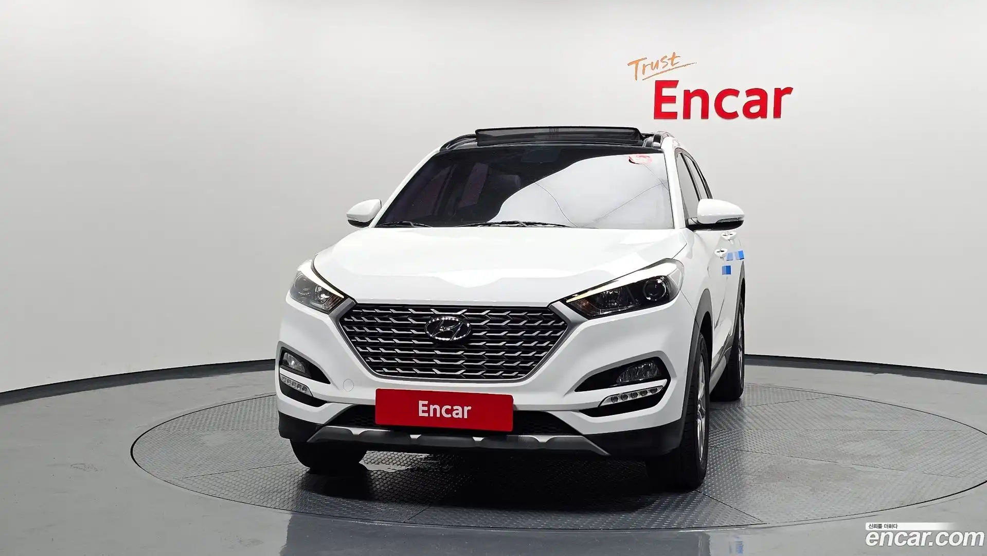 Tucson Hyundai 2017.10-OUTER-003