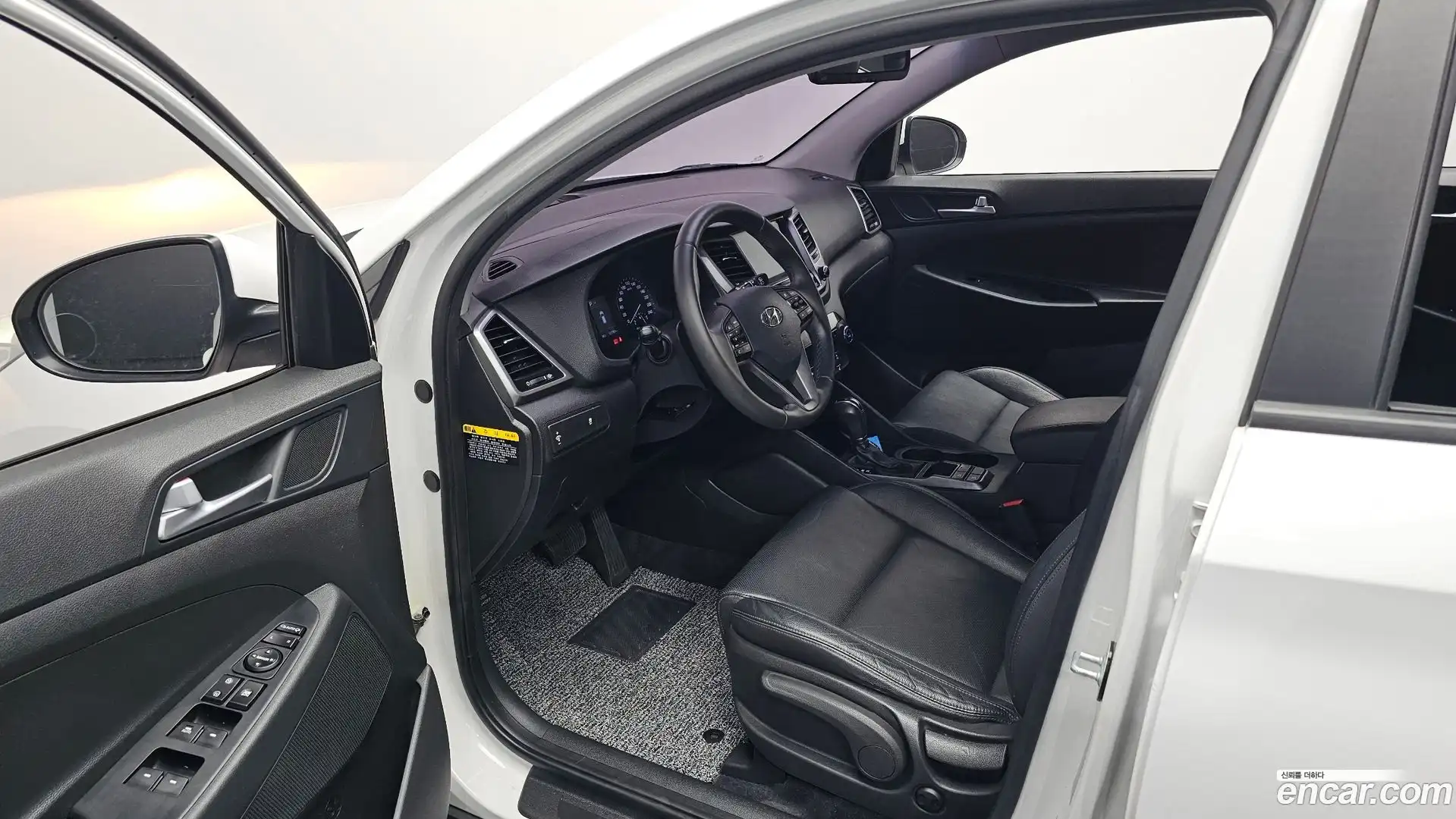 Tucson Hyundai 2017.10-INNER-010