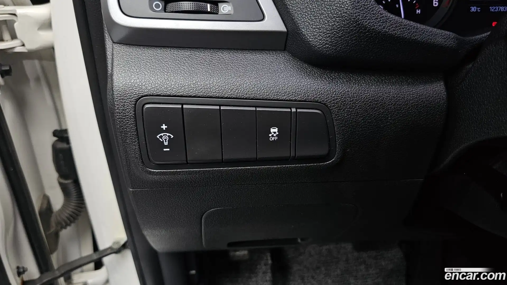 Tucson Hyundai 2017.10-OPTION-018
