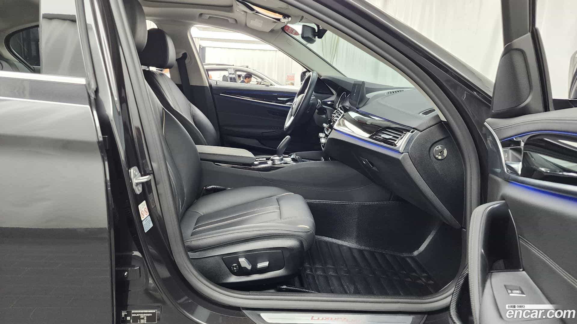 5-Series BMW 2018.7-OPTION-015