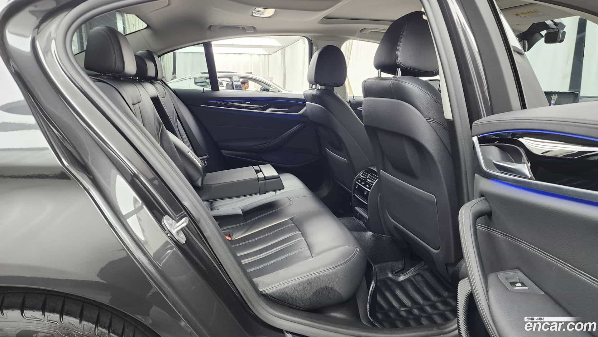 5-Series BMW 2018.7-OPTION-016