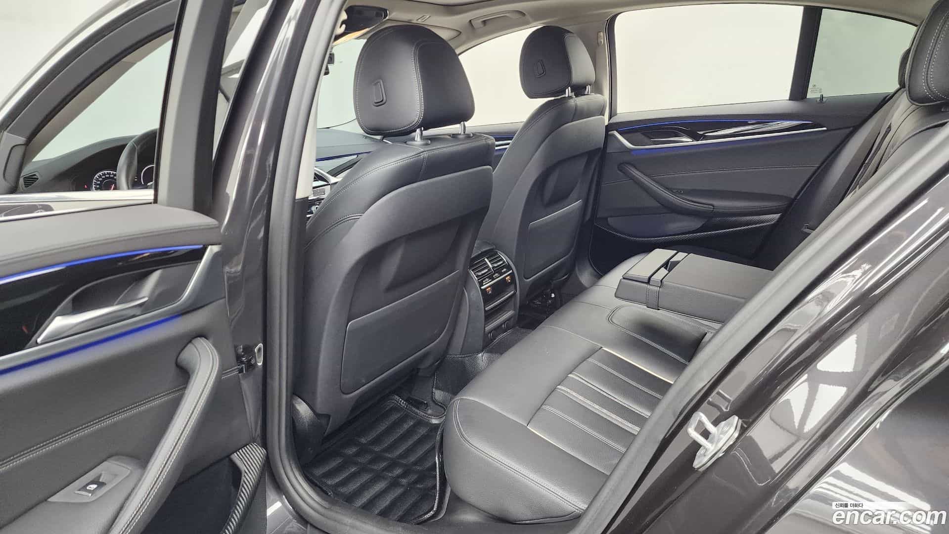 5-Series BMW 2018.7-INNER-036