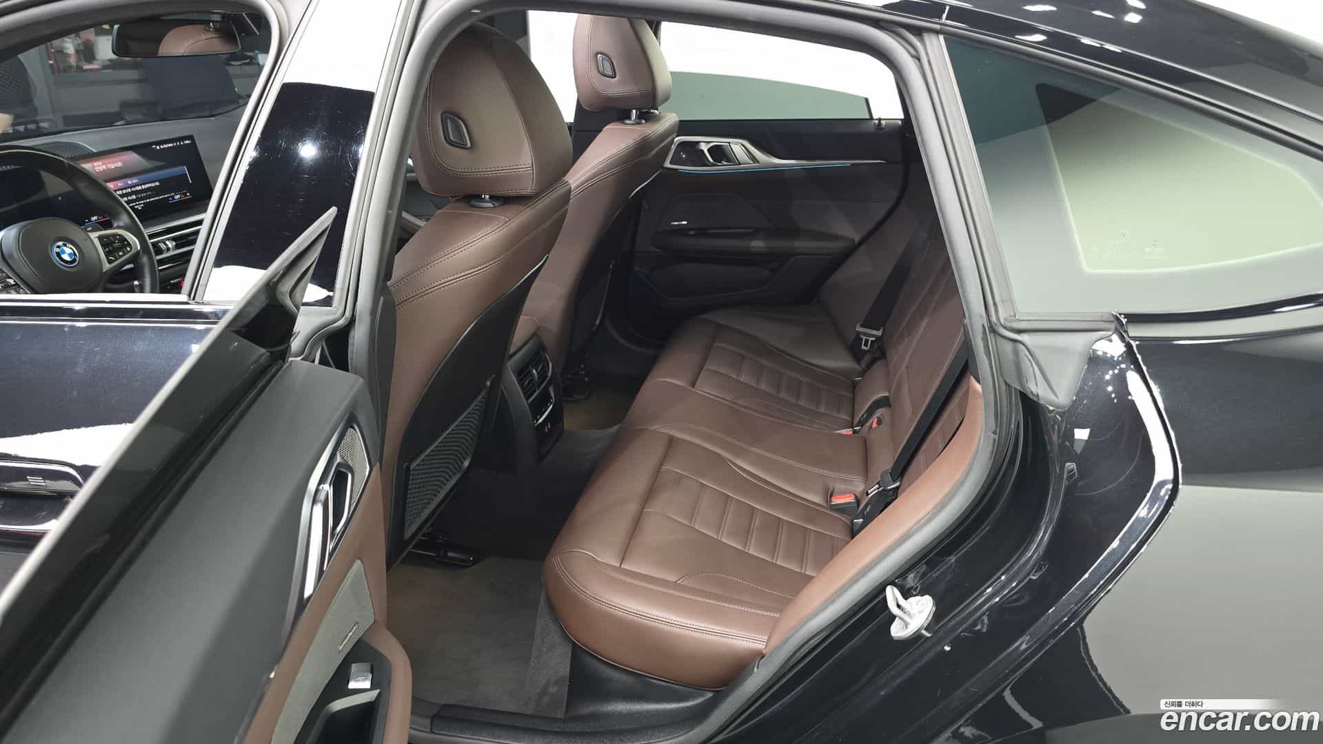 i4 BMW 2023.4-OPTION-015