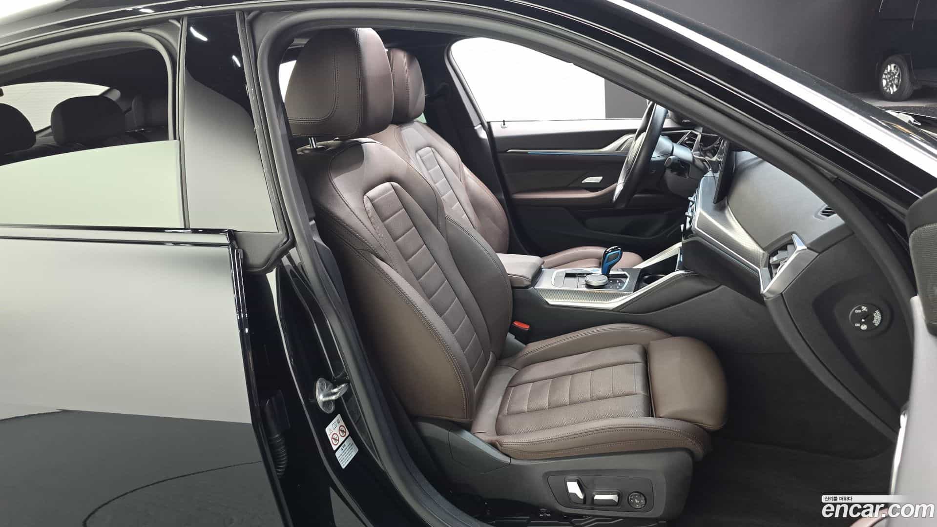 i4 BMW 2023.4-OPTION-016