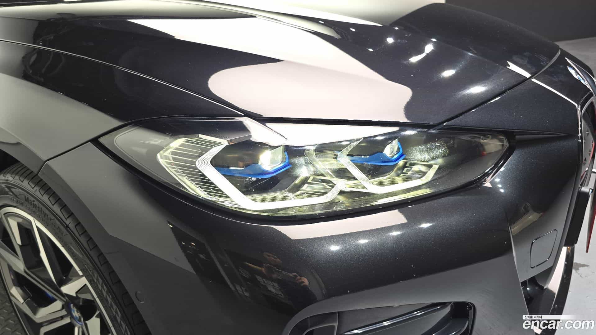 i4 BMW 2023.4-OUTER-032