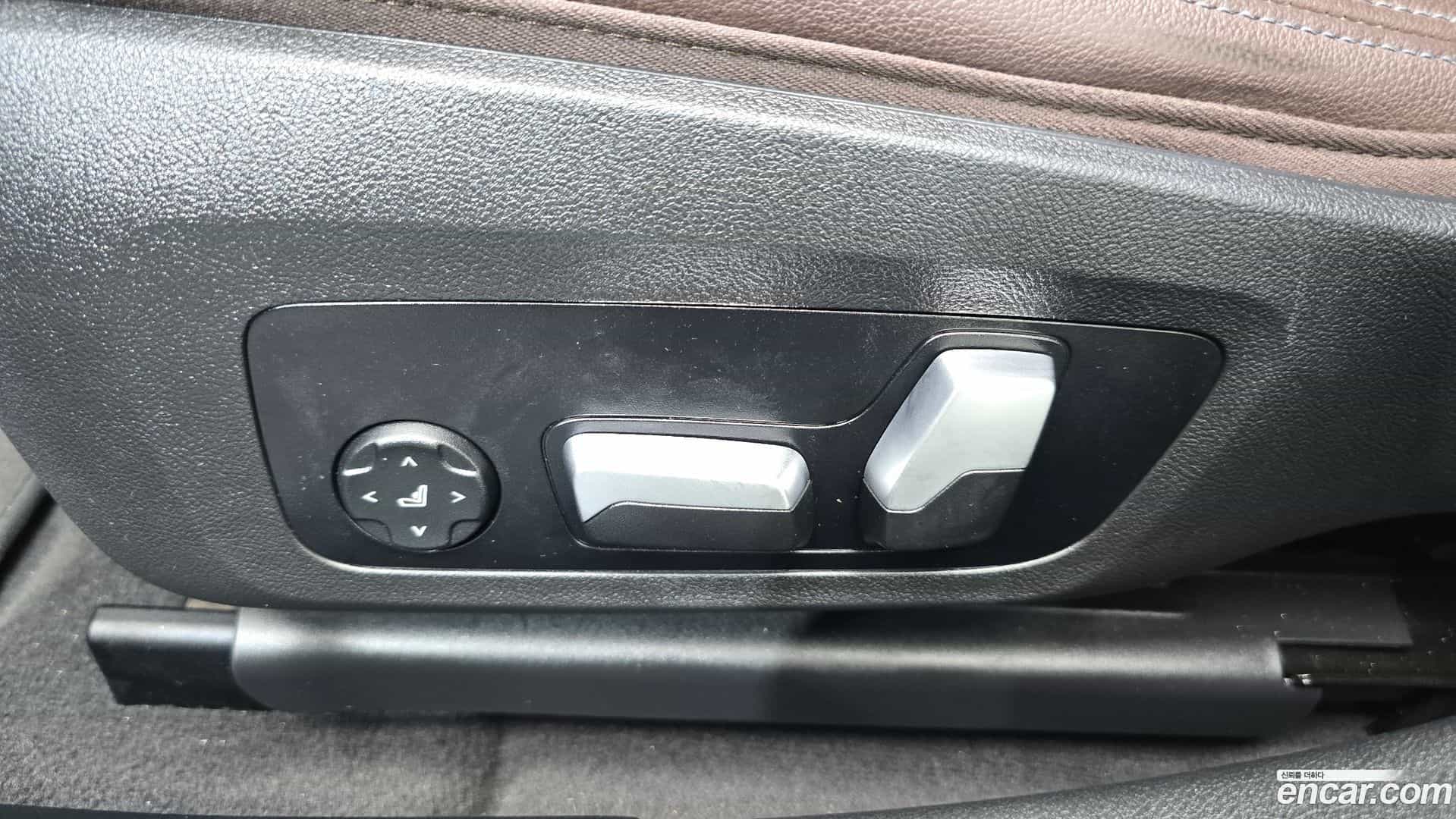 i4 BMW 2023.4-OPTION-043