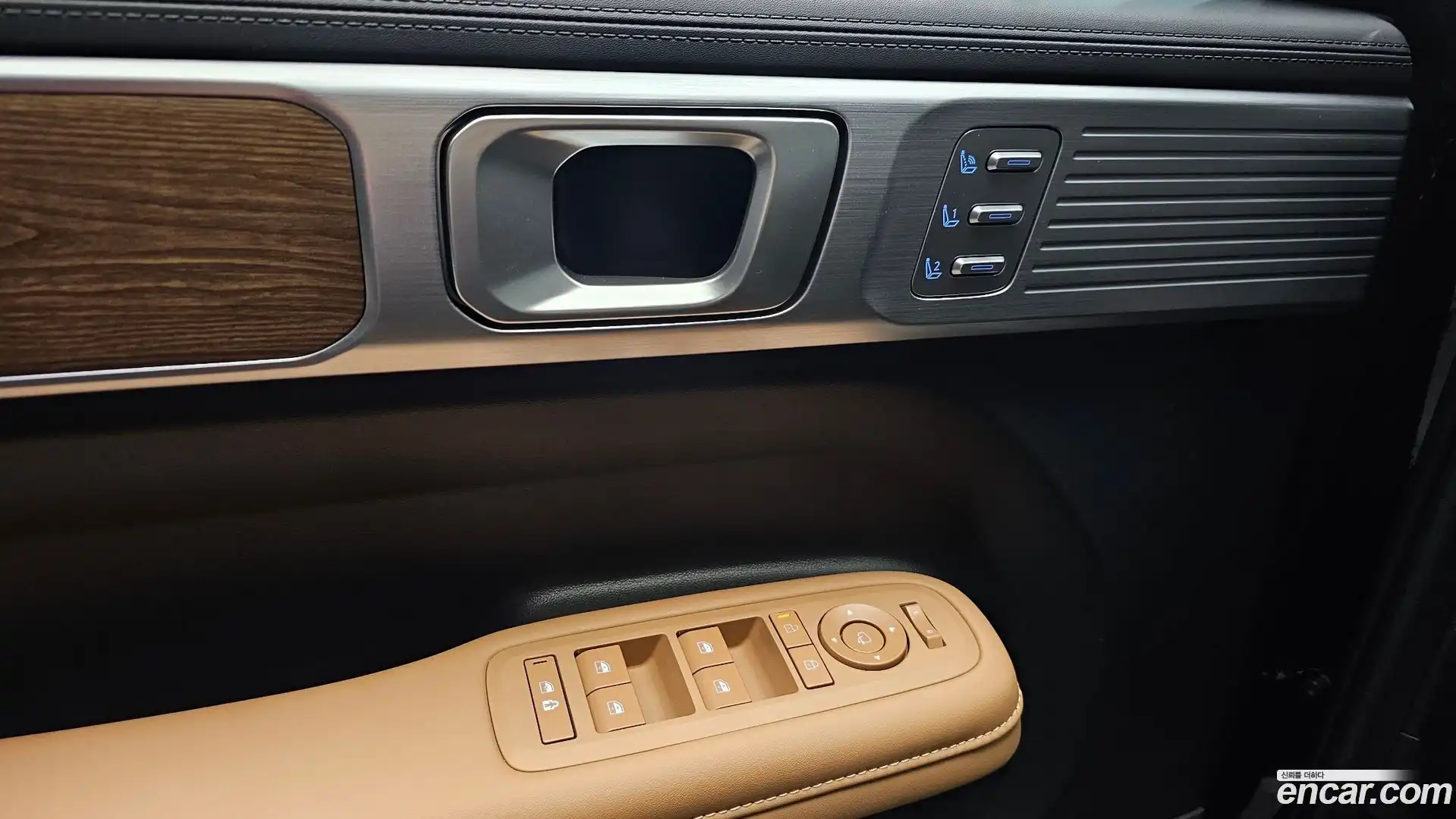 Santafe Hyundai 2024.4-OPTION-041