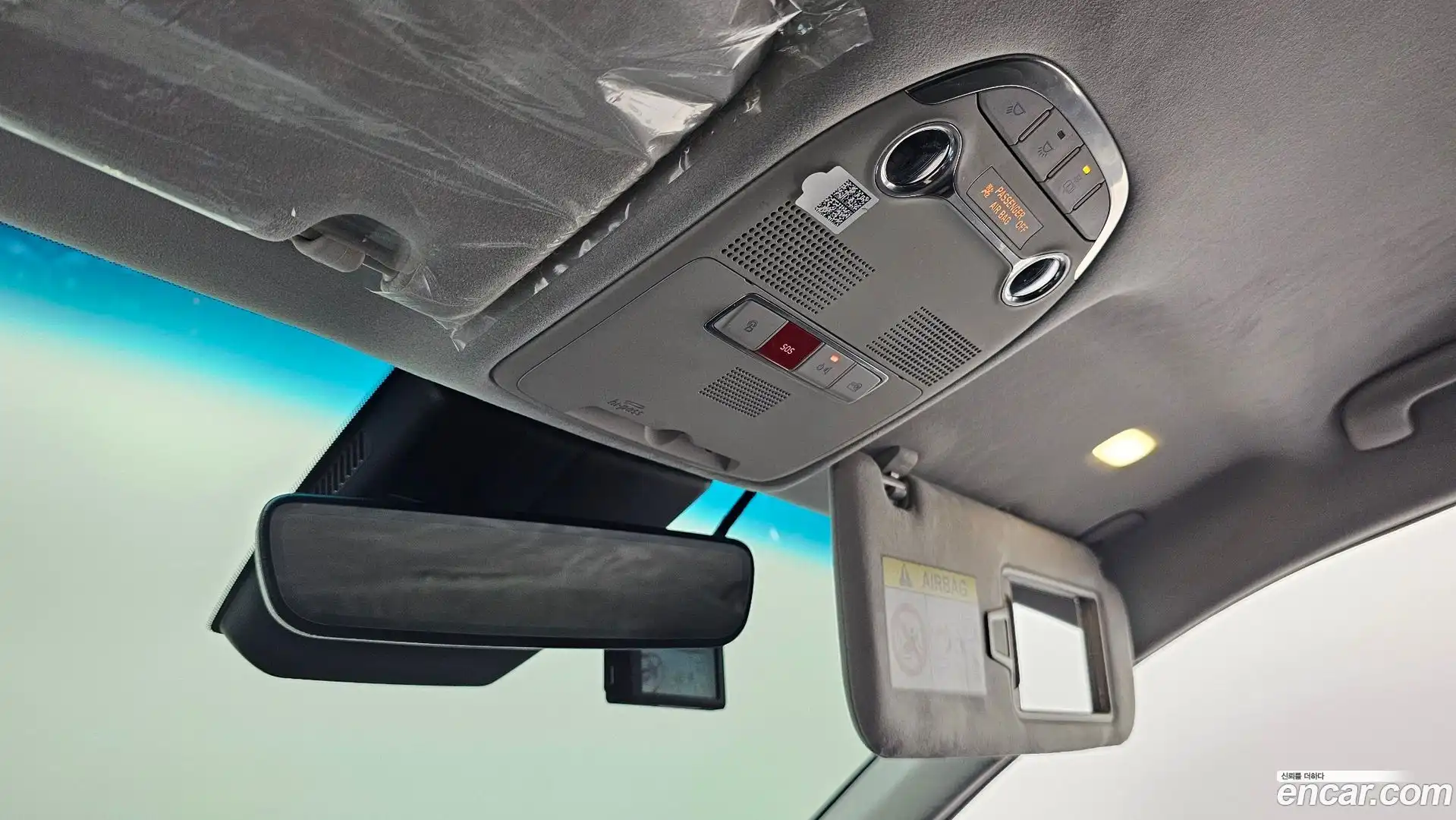 Grandeur Hyundai 2022.5-OPTION-021