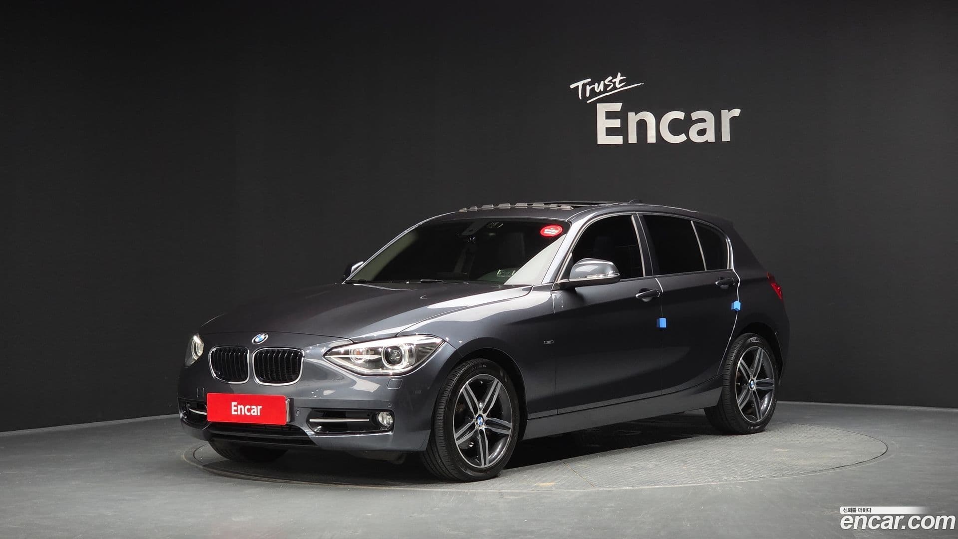Main__Slider__Photo:1-Series BMW 2013.2-0