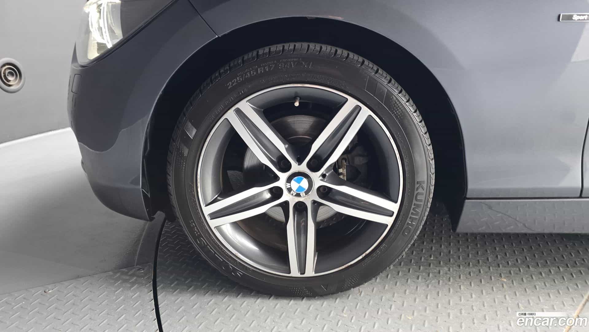 1-Series BMW 2013.2-OUTER-005