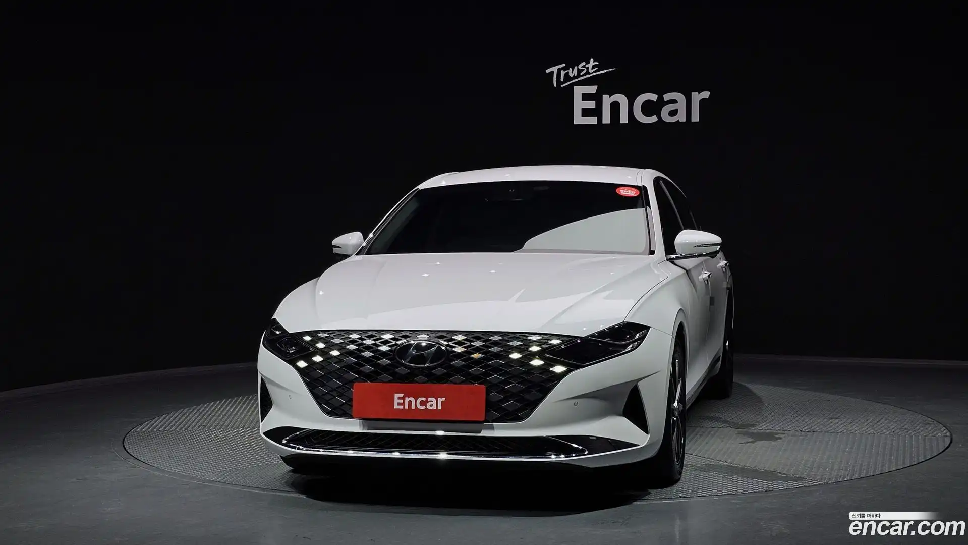 Grandeur Hyundai 2022.7-OUTER-003
