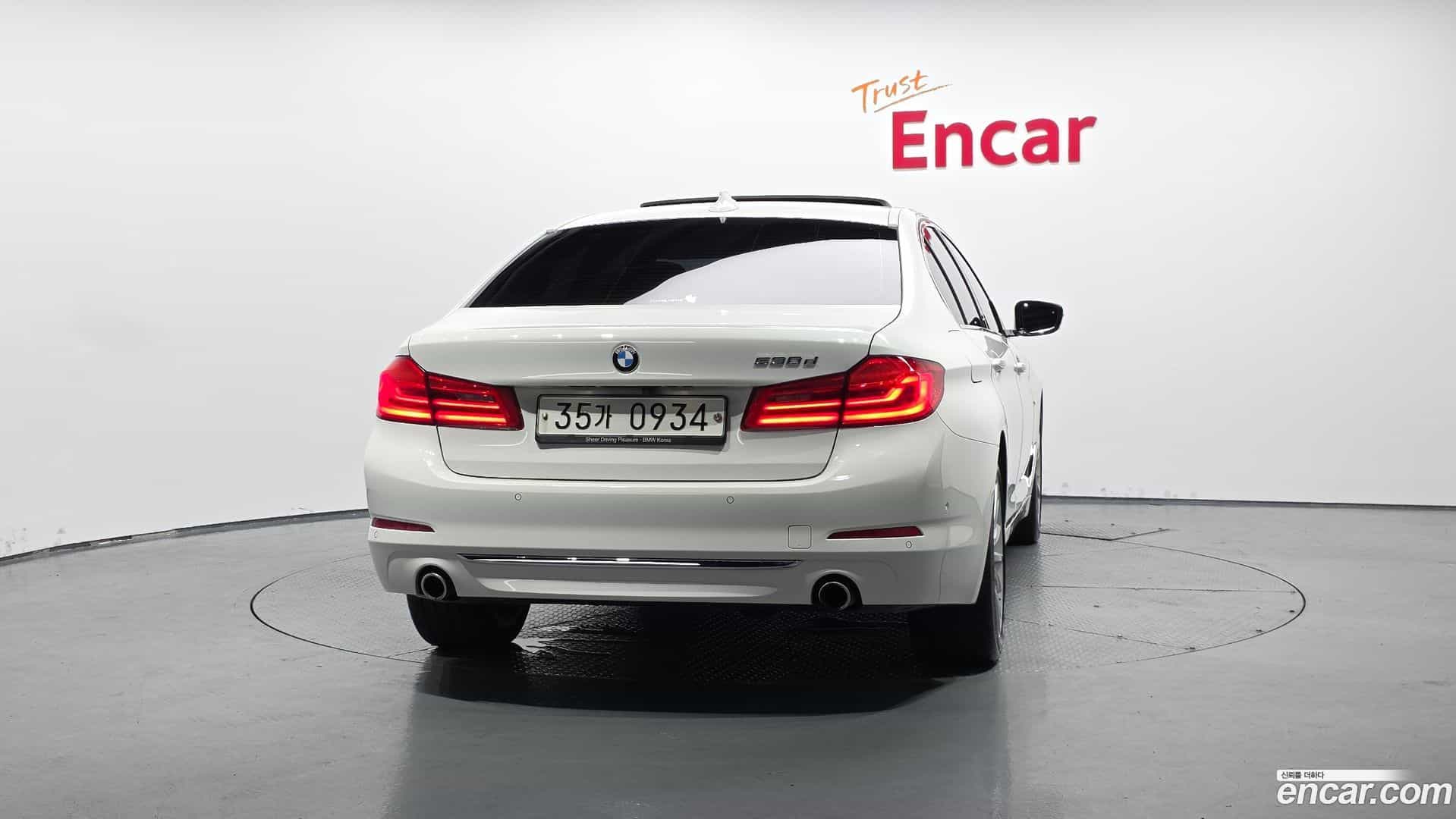 5-Series BMW 2018.11-OUTER-004