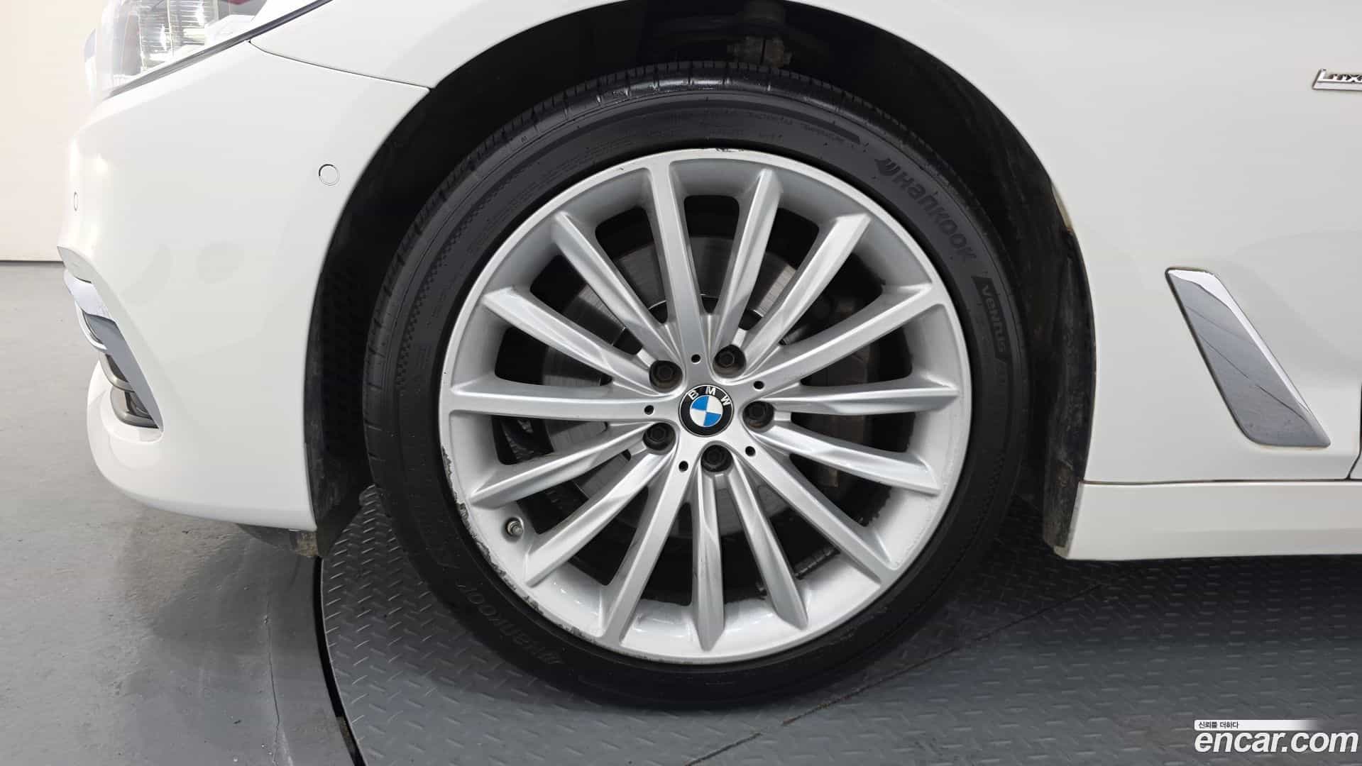 5-Series BMW 2018.11-OUTER-005