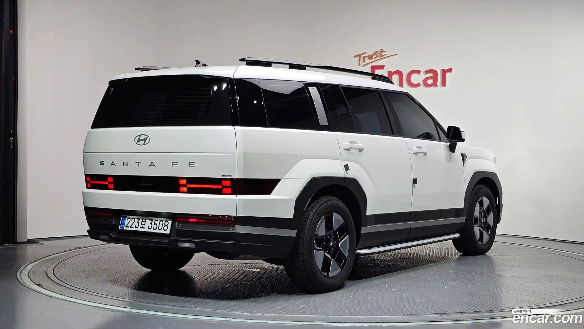 Santafe Hyundai 2025.8-OUTER-002