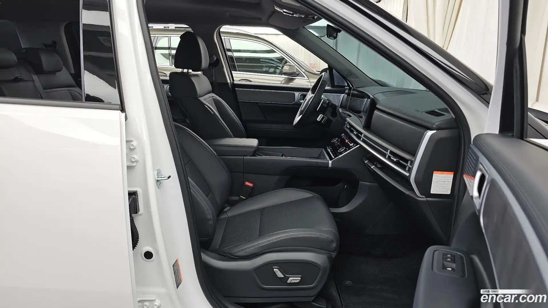 Santafe Hyundai 2025.8-OPTION-015