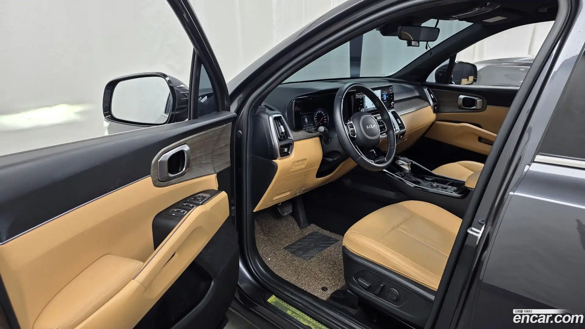 Sorento Kia 2022.6-INNER-010