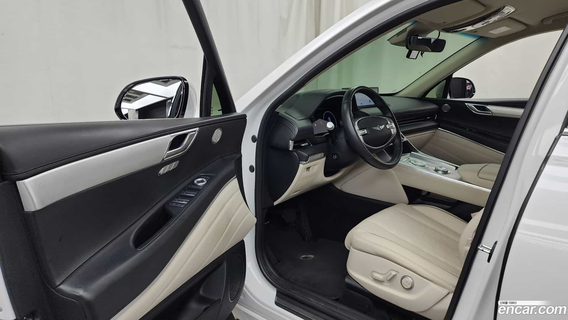 GV80 Genesis 2022.3-INNER-010