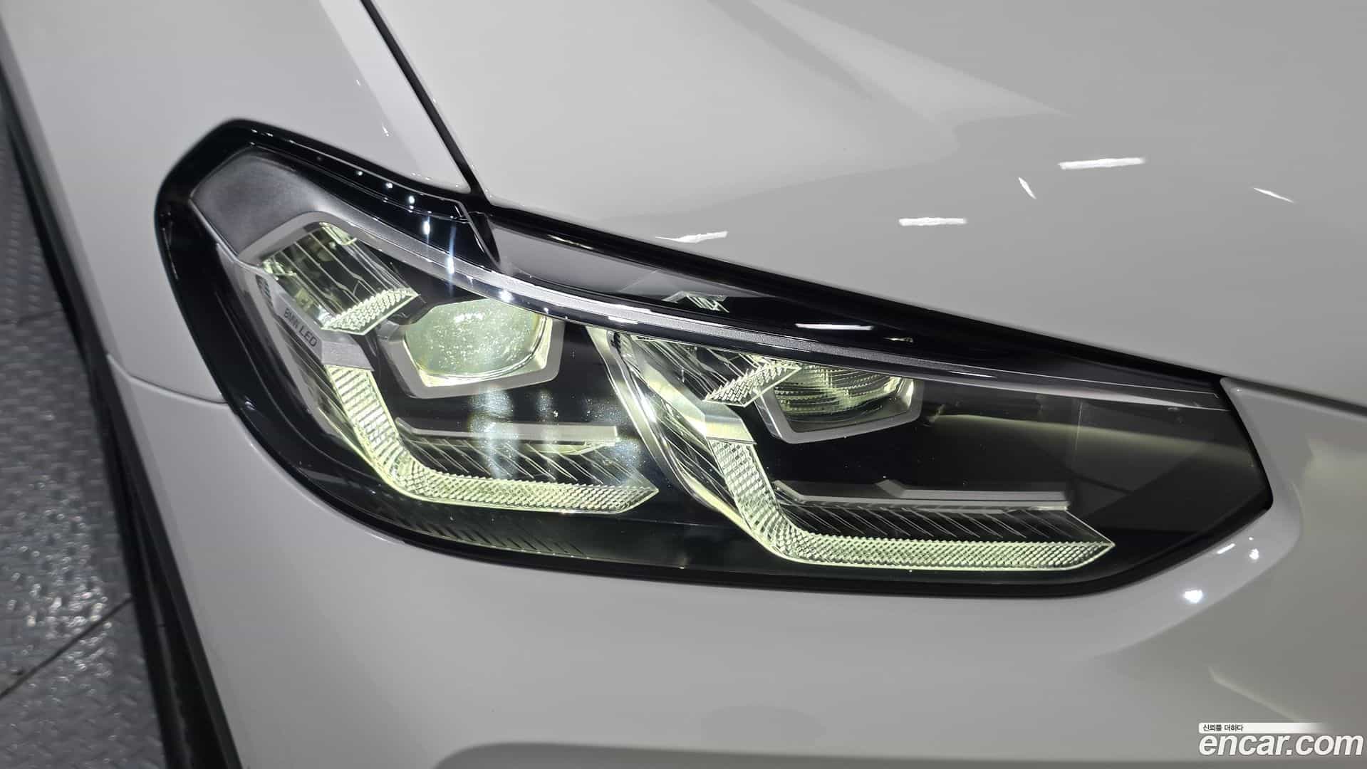 X4 BMW 2022.2-OUTER-032