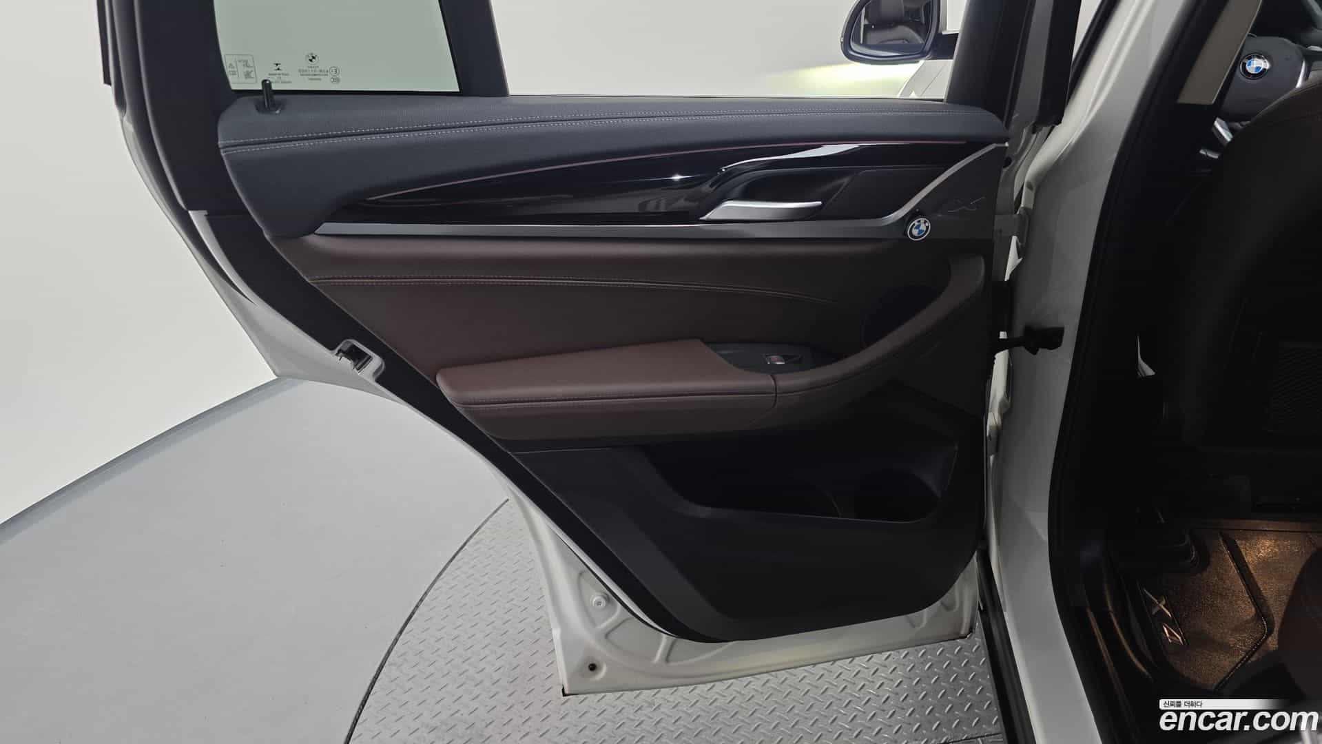 X4 BMW 2022.2-INNER-035