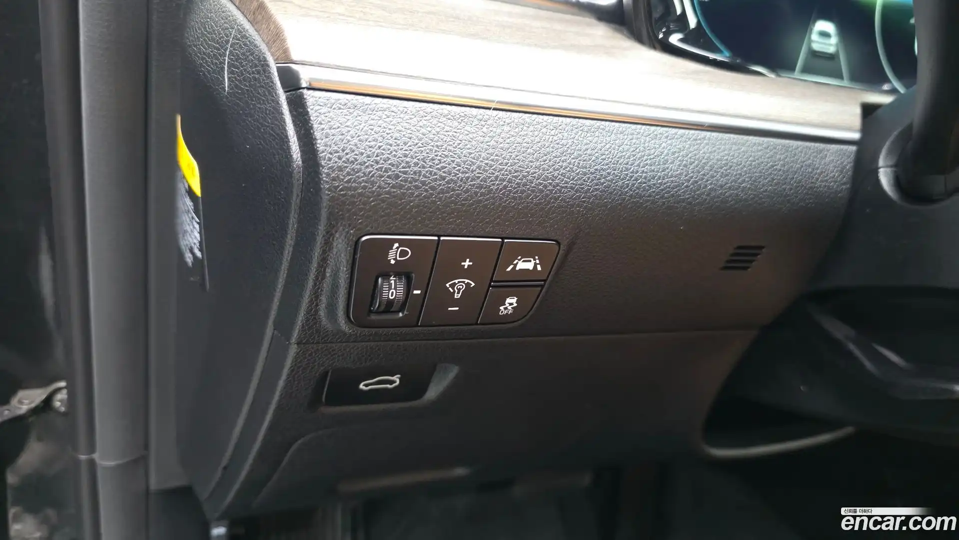 K5 Kia 2020.0-OPTION-023