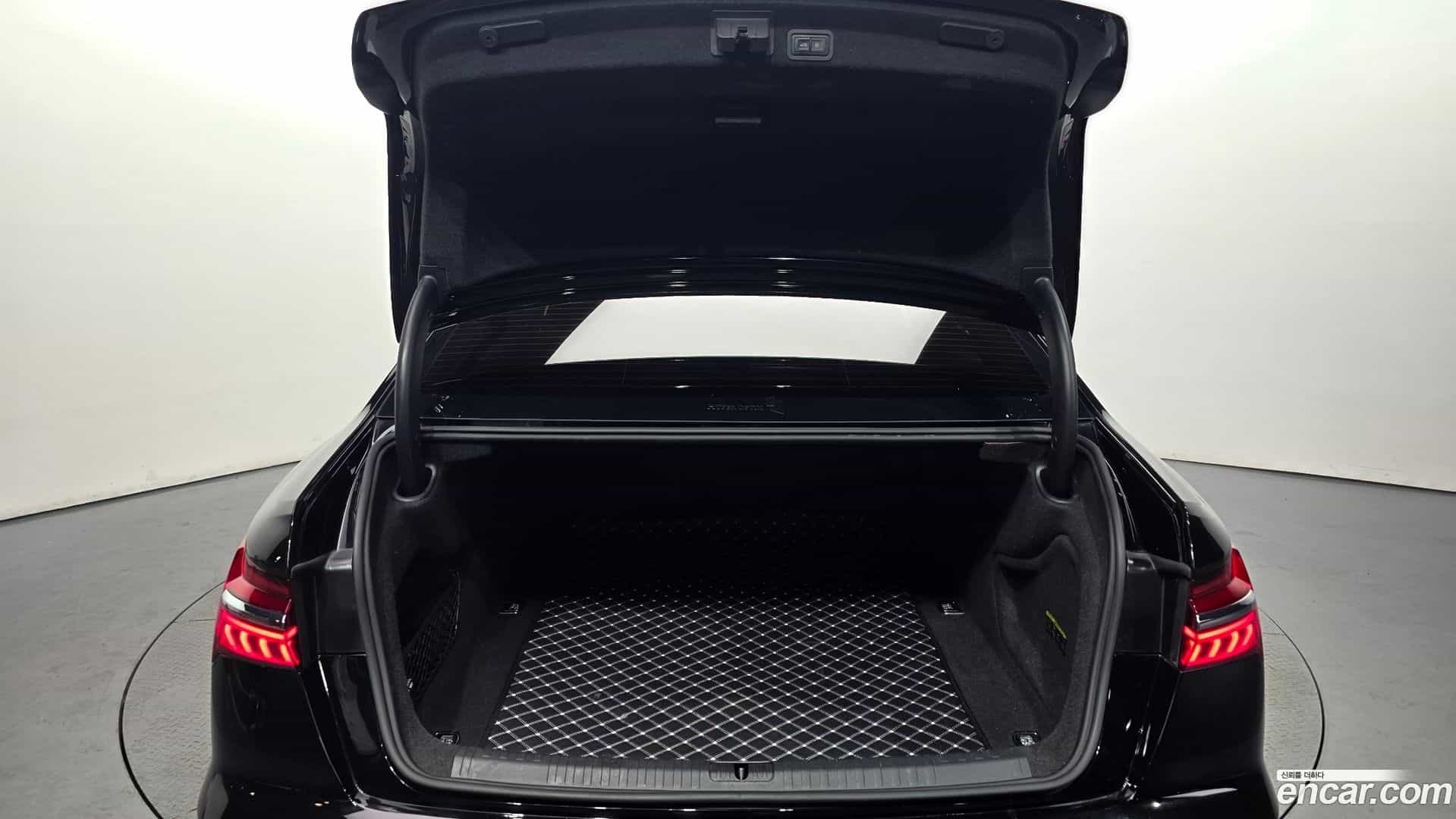 A6 Audi 2019.10-OPTION-024
