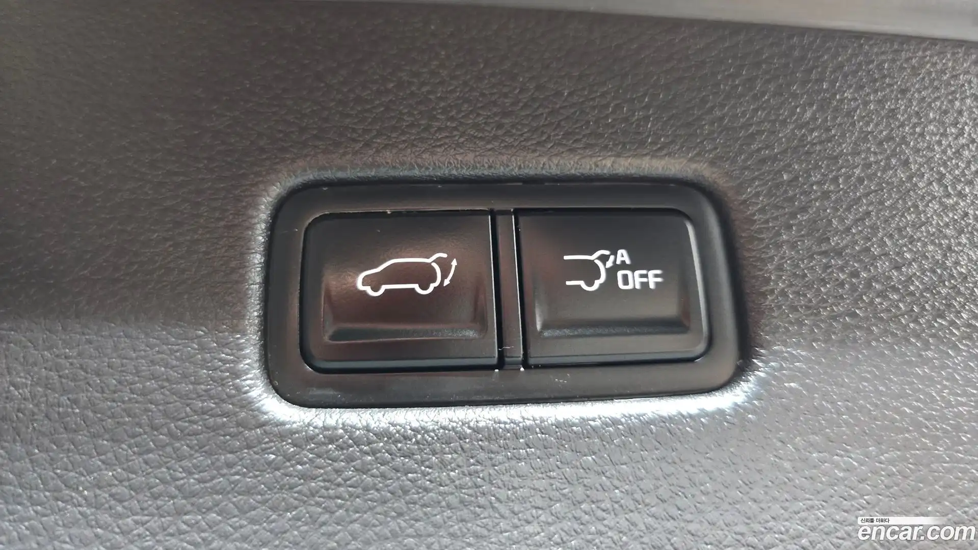 Canival Kia 2022.8-OPTION-024