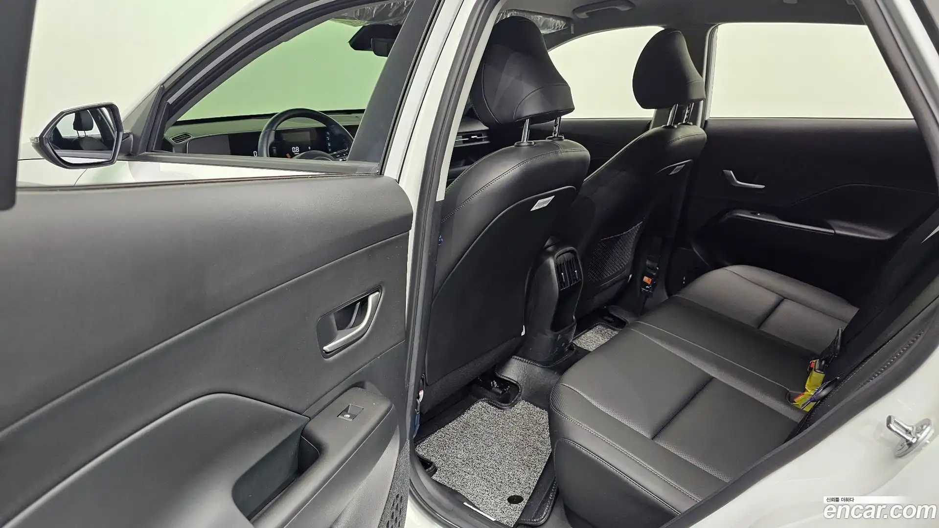 Kona Hyundai 2024.10-OPTION-015