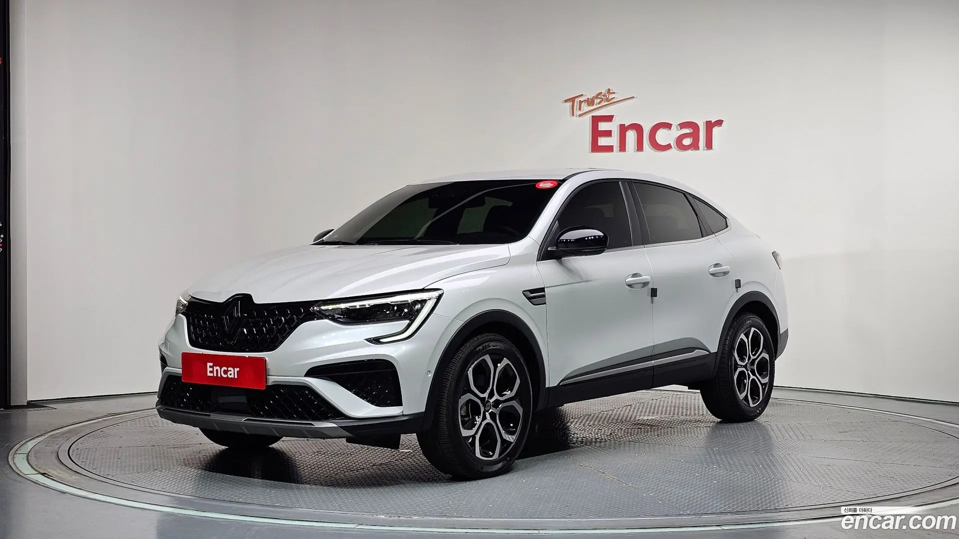 Main__Slider__Photo:Arkana Renault Korea 2024.11-0