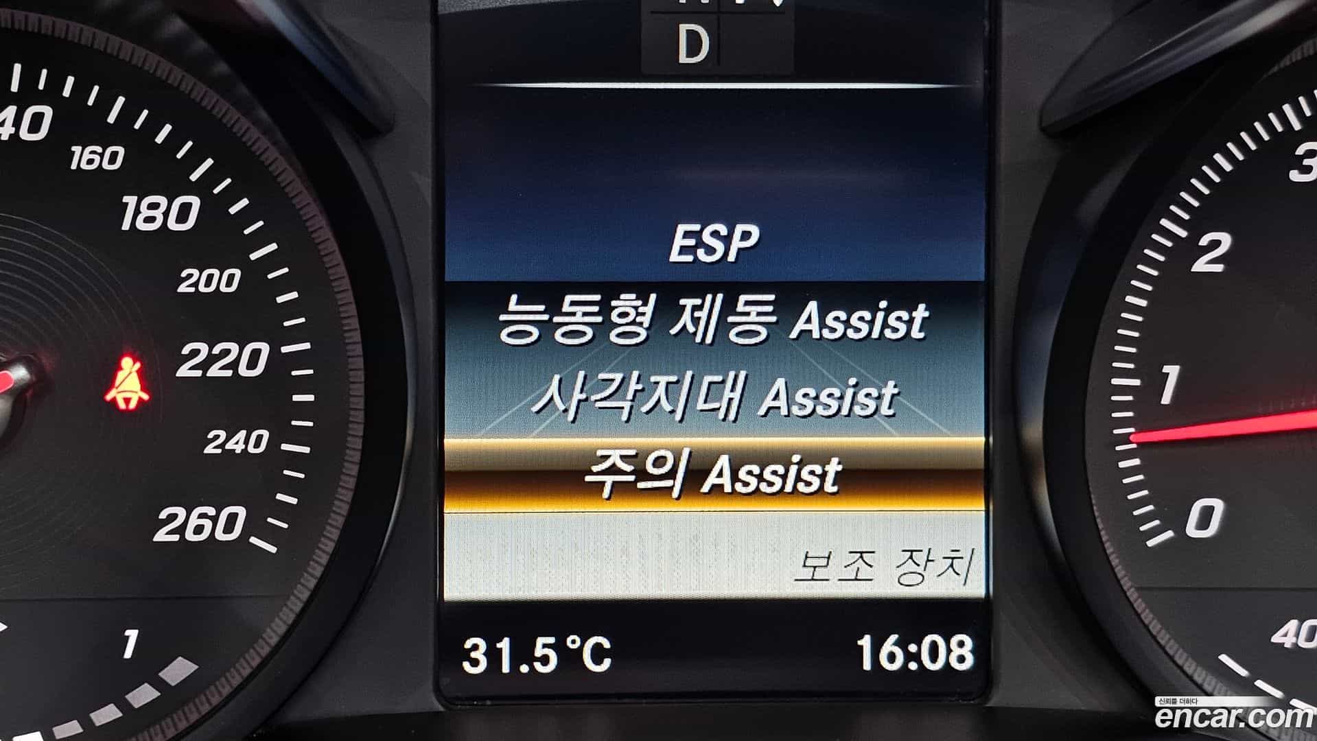 C-Class Mercedes-Benz 2018.4-INNER-008