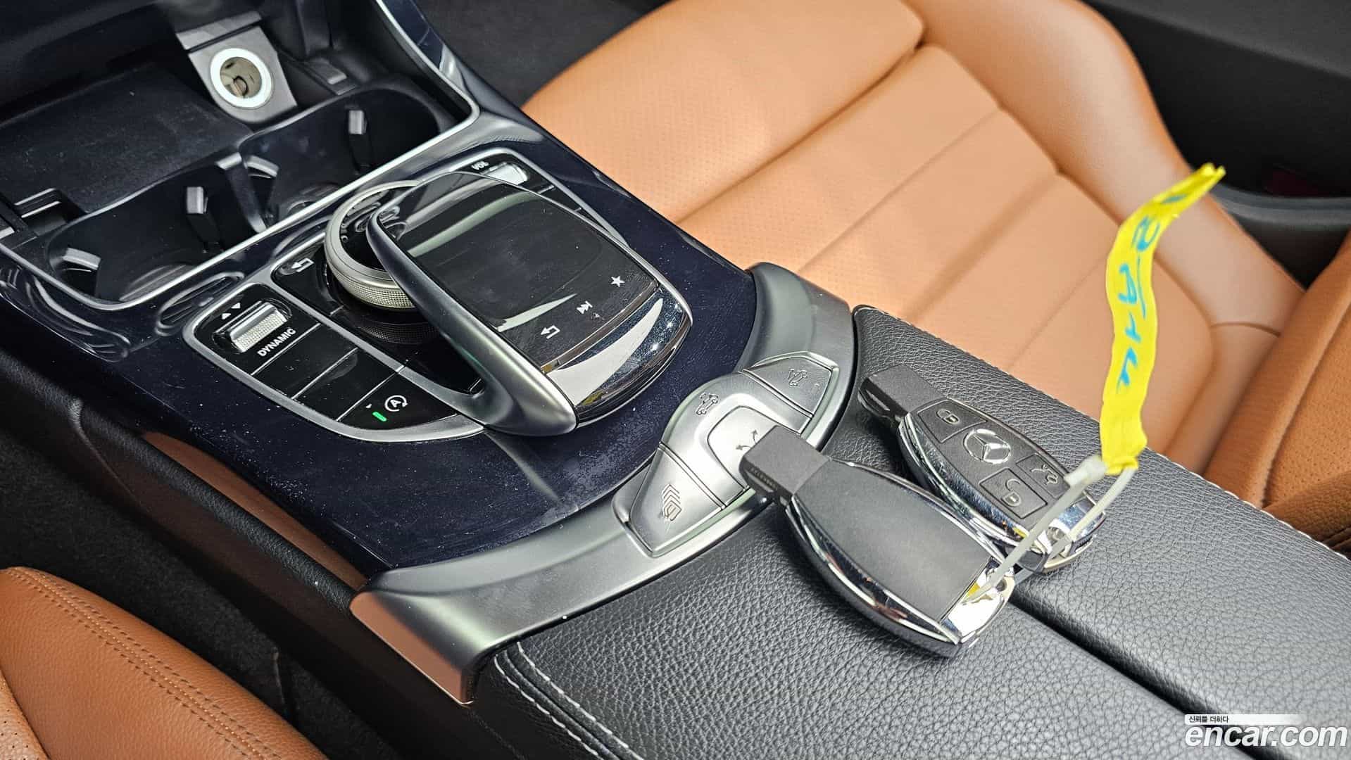 C-Class Mercedes-Benz 2018.4-OPTION-019