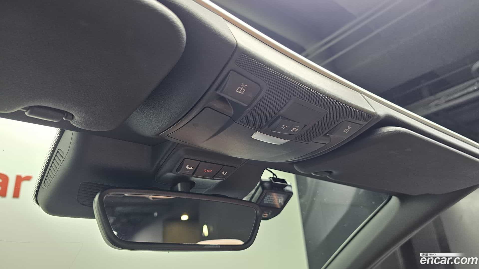 C-Class Mercedes-Benz 2018.4-OPTION-024