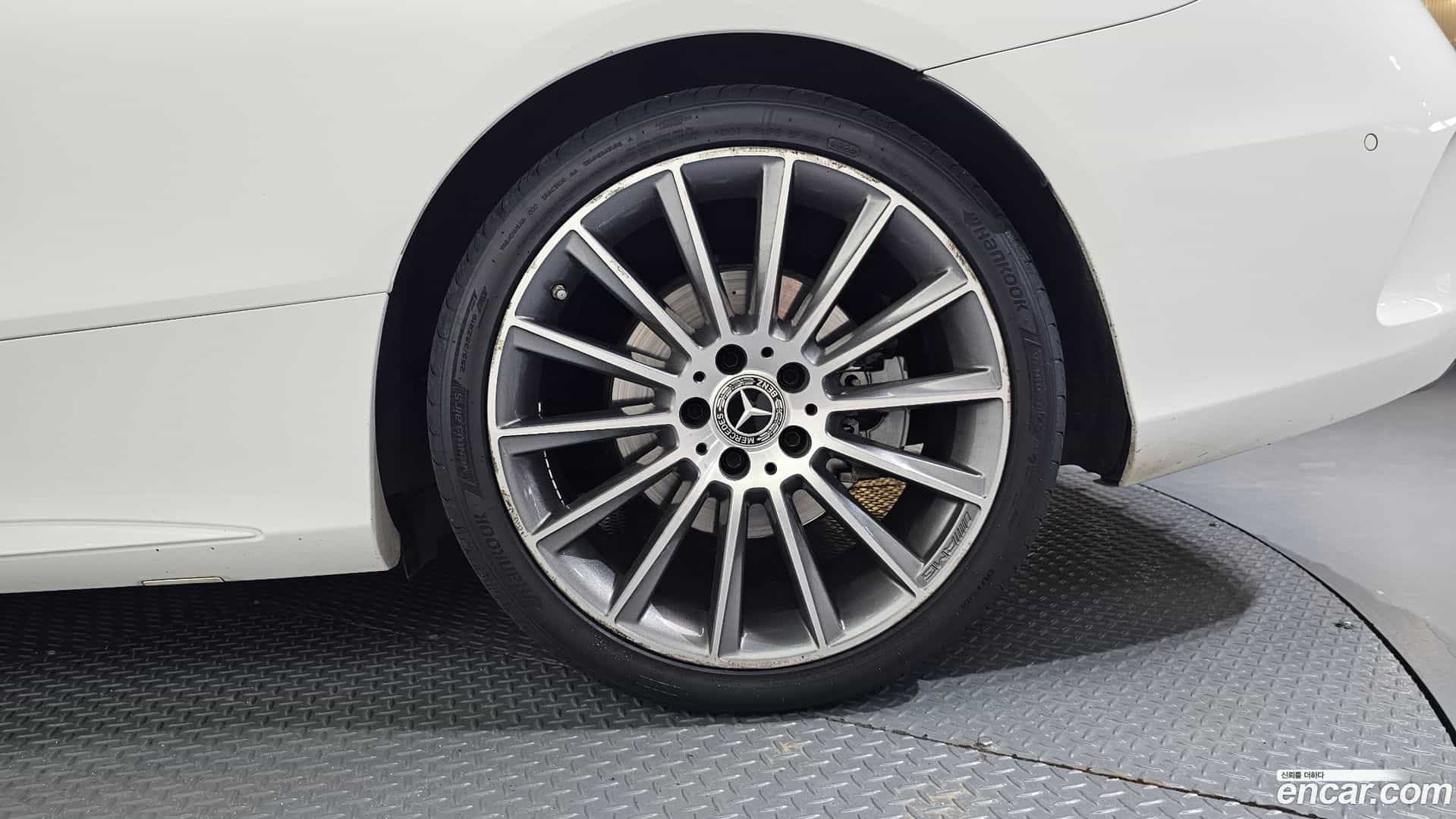 C-Class Mercedes-Benz 2018.4-OUTER-031