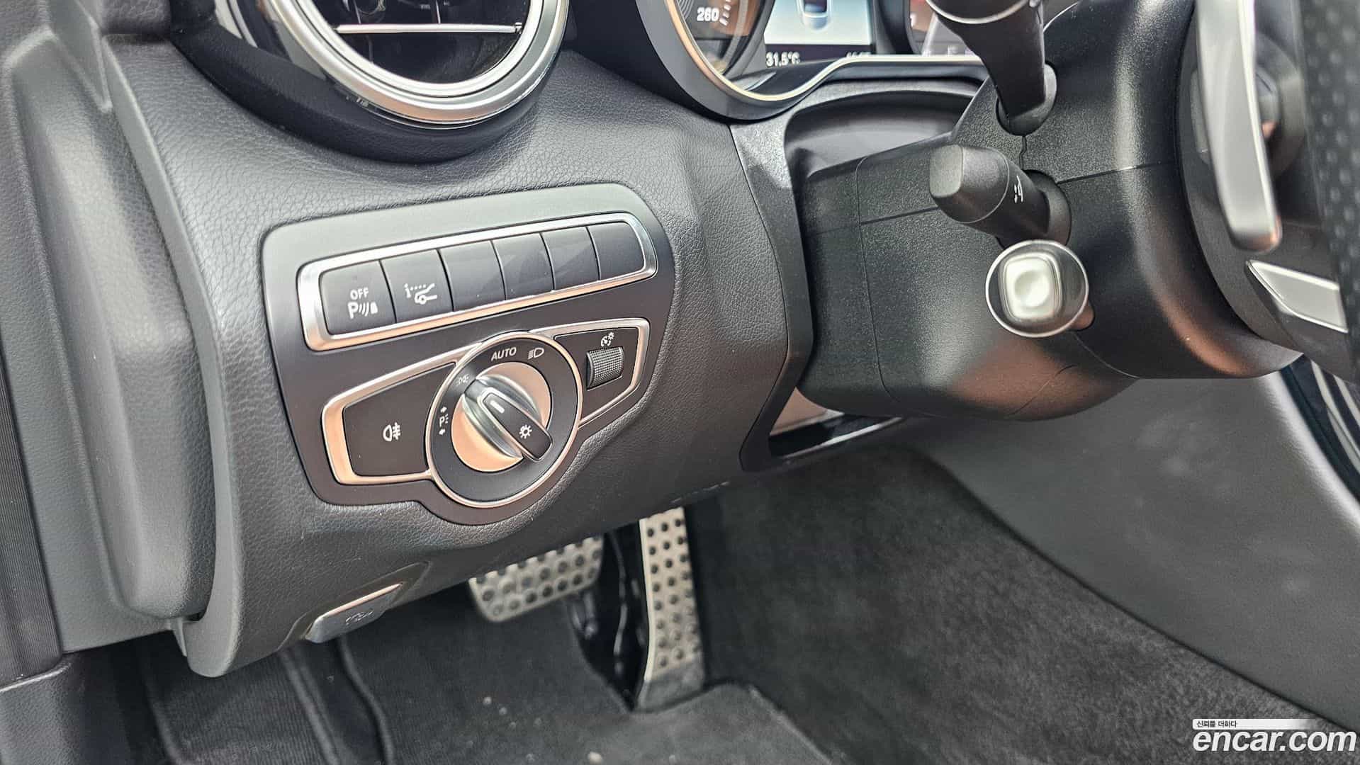 C-Class Mercedes-Benz 2018.4-OPTION-040