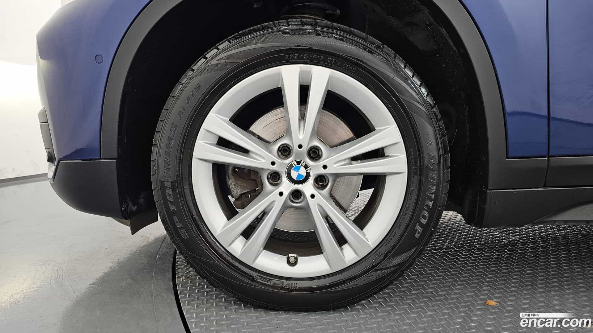 X1 BMW 2017.4-OUTER-005